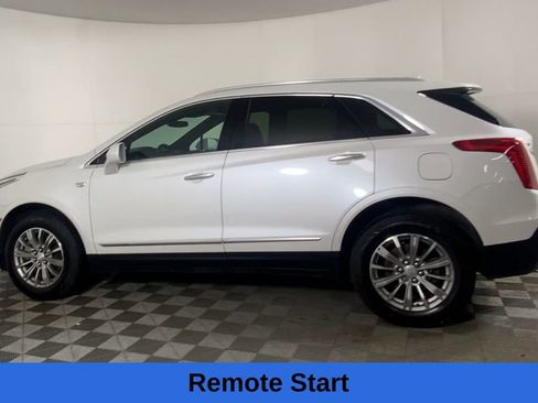 Used 2017 Cadillac XT5 Luxury w/ Driver Awareness Package image 9