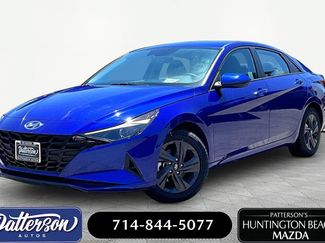 Used 2023 Hyundai Elantra SEL FWD video 1