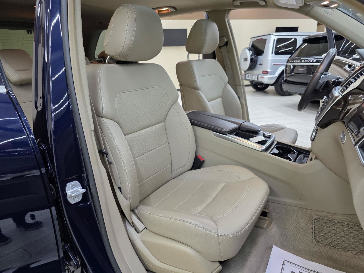 Used 2015 Mercedes-Benz ML 350 2WD w/ Premium 1 Package image 21