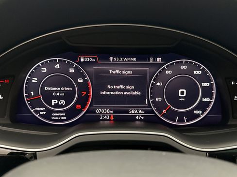 Used 2018 Audi Q7 3.0T Premium Plus image 13