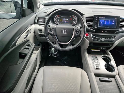 Used 2023 Honda Ridgeline RTL-E image 13