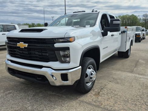New 2026 Chevrolet Silverado 3500 W/T w/ WT Convenience Package AWD/4WD image 3