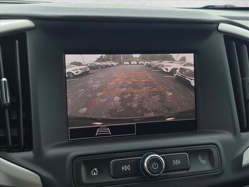 Used 2022 GMC Terrain SLE FWD image 12