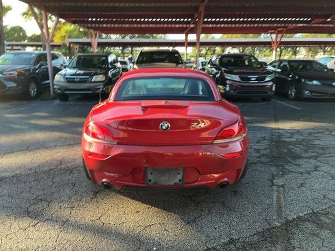 Used 2013 BMW Z4 sDrive35is image 12