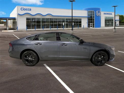 New 2025 Honda Accord SE image 7