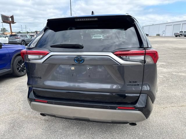 Used 2024 Toyota RAV4 XSE w/ Advanced Technology Package AWD/4WD image 10