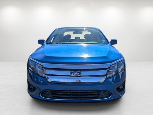 Used 2012 Ford Fusion SE image 2