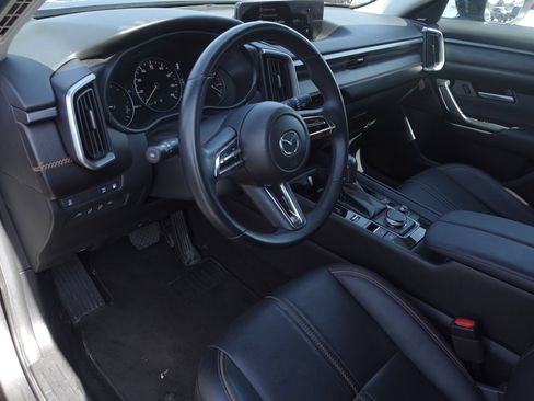 Used 2025 MAZDA CX-50 AWD 2.5 Hybrid w/ Premium Pkg image 11