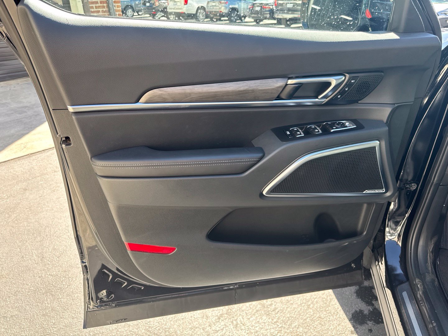 Used 2025 Kia Telluride SX X-Line AWD/4WD image 19