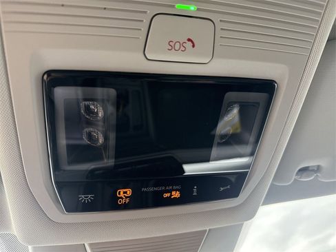 New 2026 Volkswagen Tiguan SE image 33