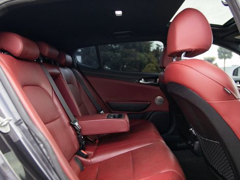 Used 2020 Kia Stinger GT-Line w/ Sun & Sound Package AWD/4WD image 26