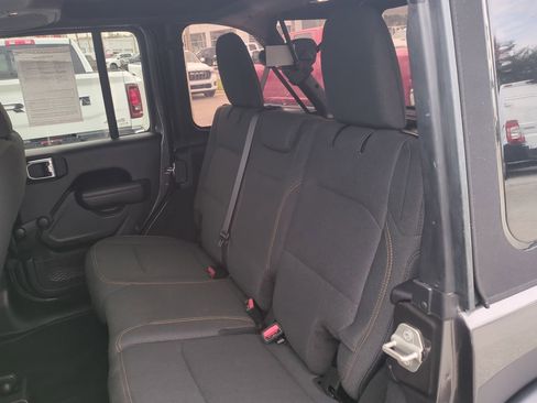 Used 2024 Jeep Wrangler Sport image 12