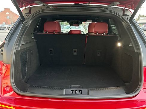 Used 2025 Lincoln Corsair Reserve image 16