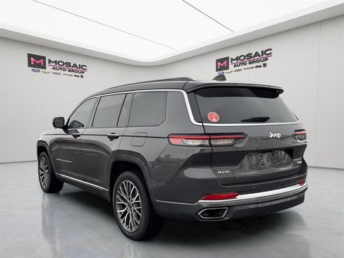 Used 2024 Jeep Grand Cherokee L Summit image 5