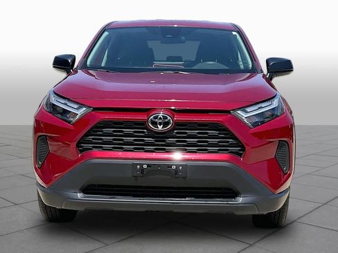 Used 2025 Toyota RAV4 LE FWD image 4