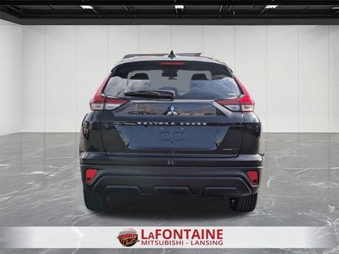 New 2026 Mitsubishi Eclipse Cross LE image 4