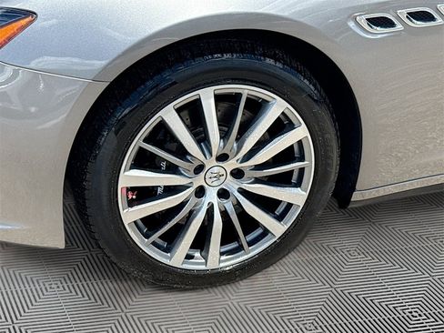 Used 2021 Maserati Quattroporte S image 36