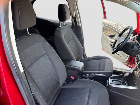 Used 2018 Ford EcoSport SE w/ SE Convenience Package image 29