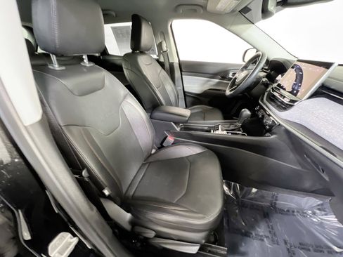 Used 2022 Jeep Compass Latitude image 26