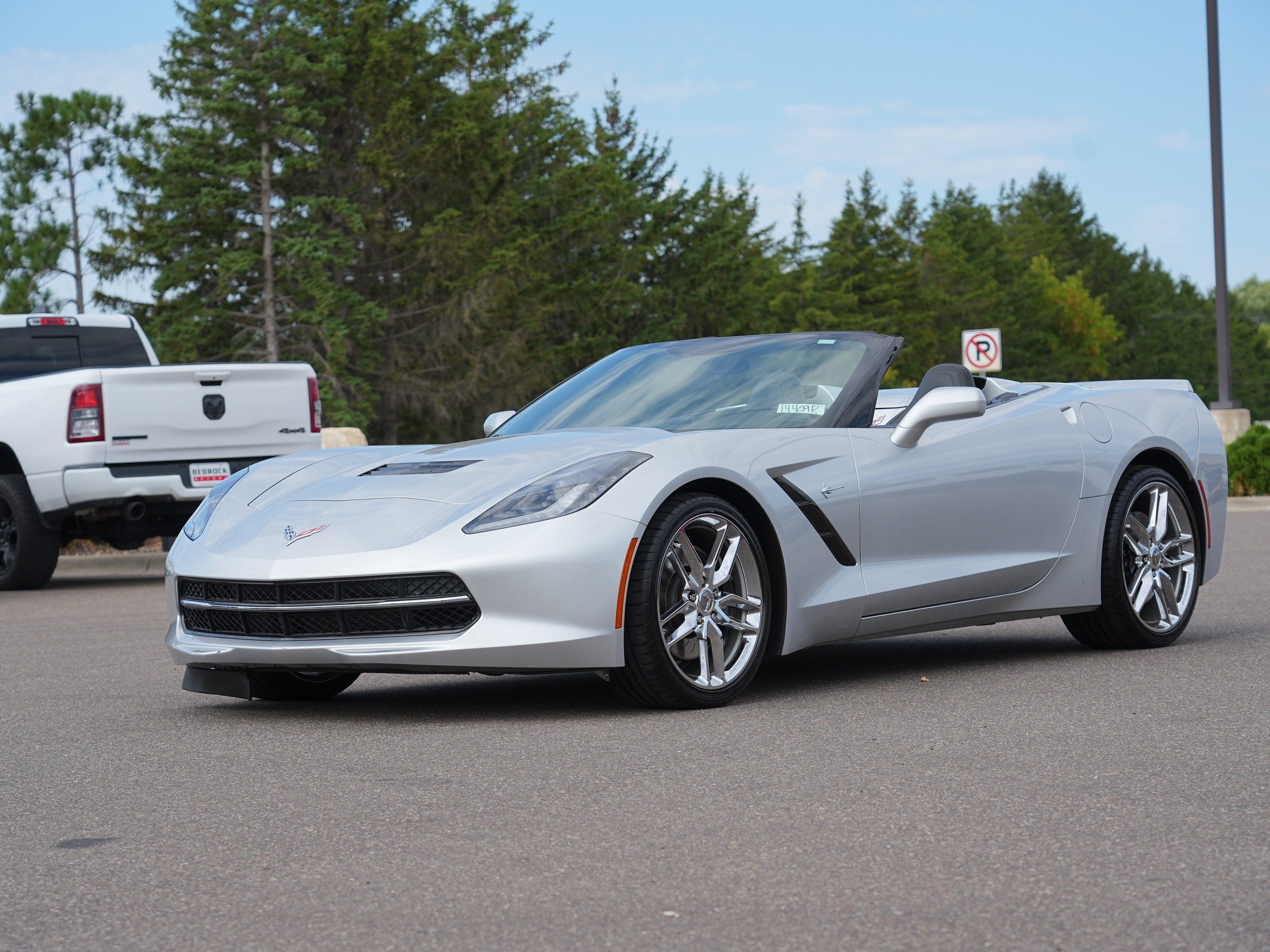 Used 2014 Chevrolet Corvette Stingray Convertible w/ 2LT Preferred Equipment Group RWD image 7
