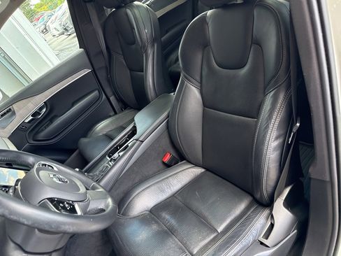 Used 2022 Volvo XC90 T6 Inscription w/ Advanced Package image 6