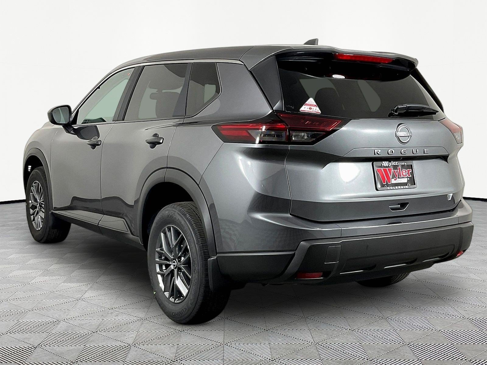 New 2027 Nissan Rogue S FWD image 4
