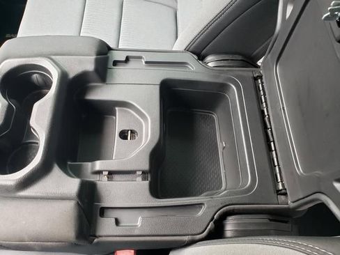Used 2019 RAM 1500 Big Horn AWD/4WD image 30