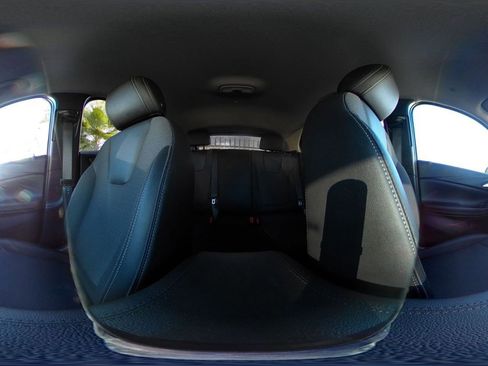 Used 2025 Buick Encore GX Preferred image 42