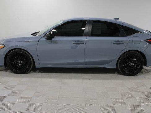 Used 2023 Honda Civic Sport image 30