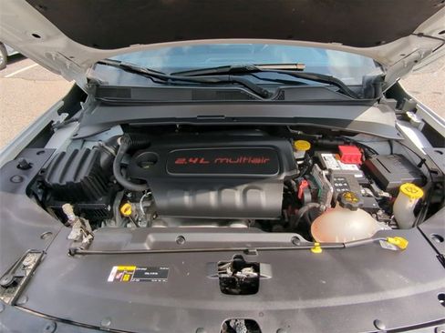 Used 2022 Jeep Compass High Altitude image 31