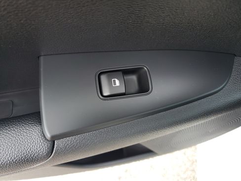Certified 2022 Kia Forte LXS w/ LXS Technology Package FWD image 14