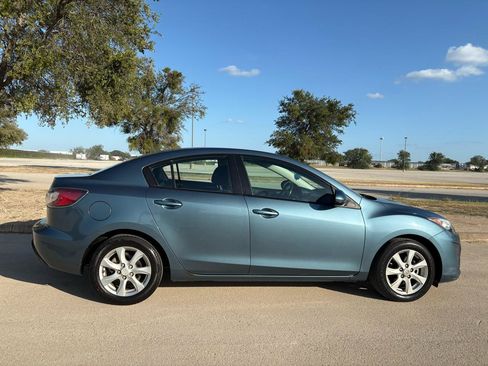 Used 2011 MAZDA MAZDA3 i Touring FWD image 51