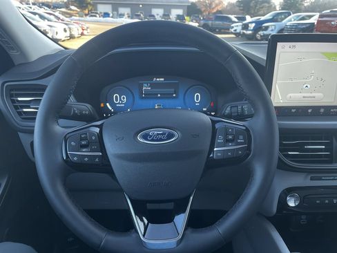 Used 2023 Ford Escape Active w/ Tech Pack #2 AWD/4WD image 15