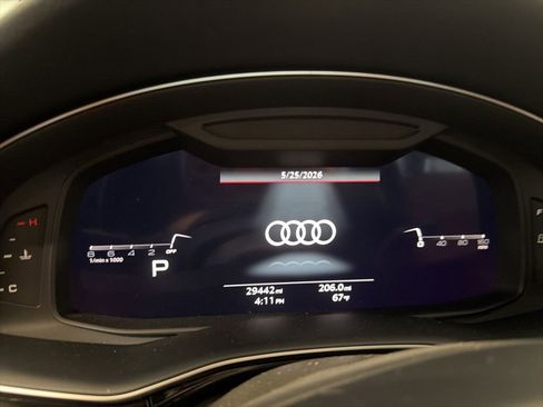 Used 2023 Audi Q7 3.0T Premium Plus w/ Premium Plus Package AWD/4WD image 2