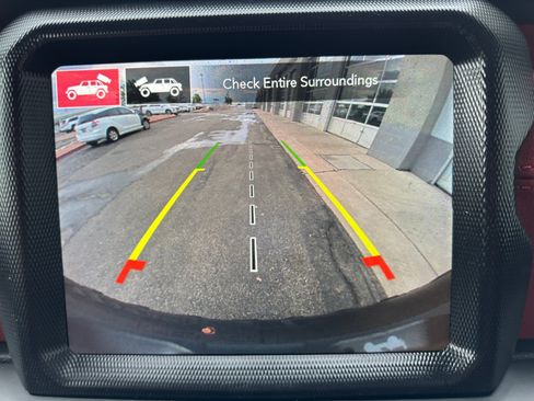 Used 2023 Jeep Wrangler Unlimited Rubicon 4xe AWD/4WD image 19