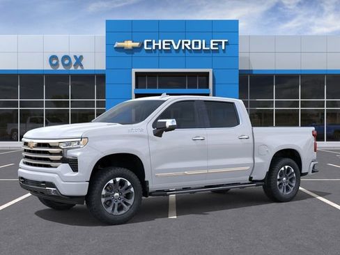 New 2026 Chevrolet Silverado 1500 High Country w/ Technology Package AWD/4WD image 2