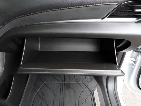 Used 2023 Chevrolet Traverse High Country w/ LPO, Floor Liner Package AWD/4WD image 45