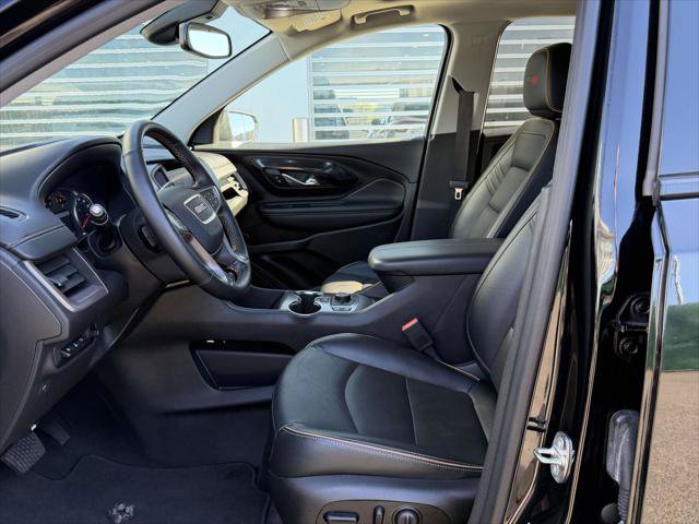 Used 2024 GMC Terrain AT4 w/ Tech Package AWD/4WD image 20
