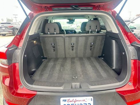 Used 2025 Chevrolet TrailBlazer LT image 31