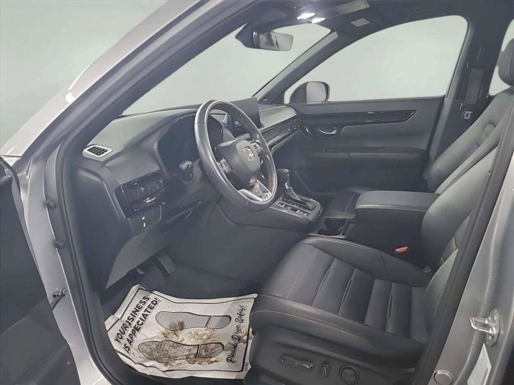 Used 2024 Honda CR-V Sport Touring image 13