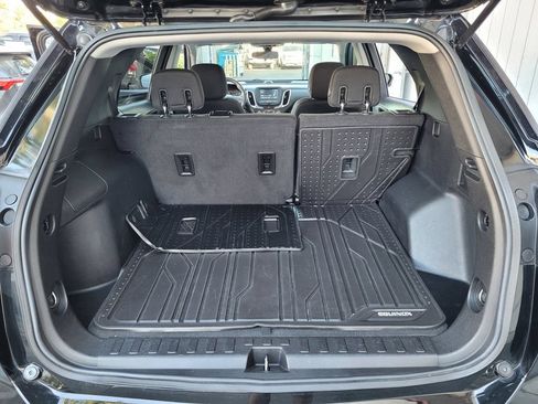 Used 2018 Chevrolet Equinox LT FWD image 19