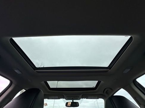 Used 2017 Nissan Maxima 3.5 SL w/ Interior Lighting Package image 28