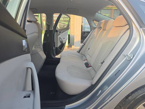 Used 2016 Hyundai Sonata SE image 19