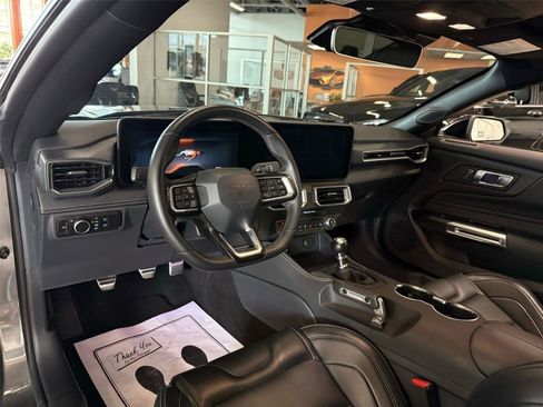 Used 2025 Ford Mustang GT Premium w/ GT Performance Package RWD image 28