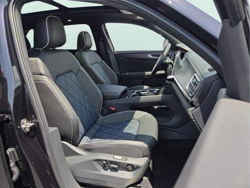 New 2026 Volkswagen Atlas Cross Sport SEL Premium R-Line AWD/4WD image 18