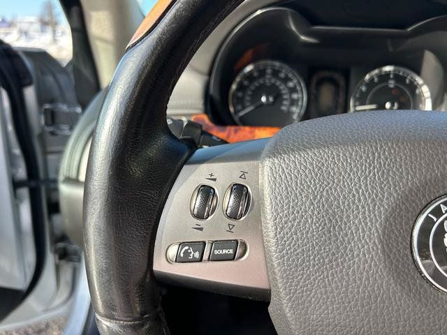 Used 2007 Jaguar XK Convertible RWD image 17