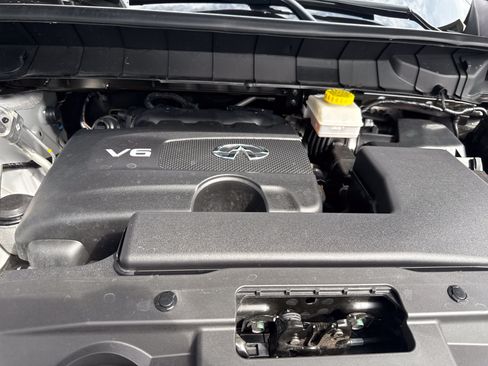 Used 2023 INFINITI QX60 Luxe w/ Vision Package FWD image 18