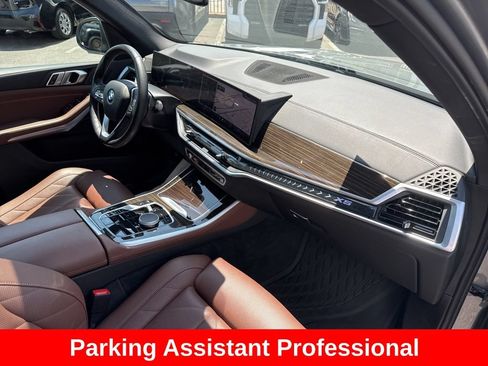 Used 2024 BMW X5 xDrive40i w/ Parking Assistance Package AWD/4WD image 23