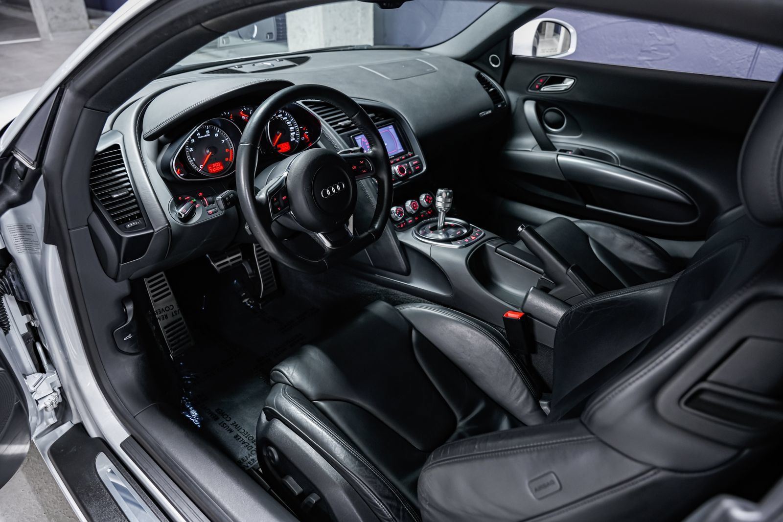 Used 2008 Audi R8 V8 AWD/4WD image 9