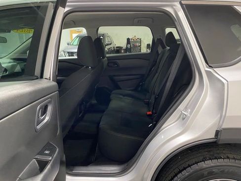 Certified 2024 Nissan Rogue S image 24